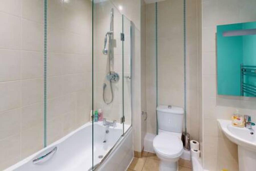 2 Bed Flat Centre Of Lace Market Nottingham Extérieur photo